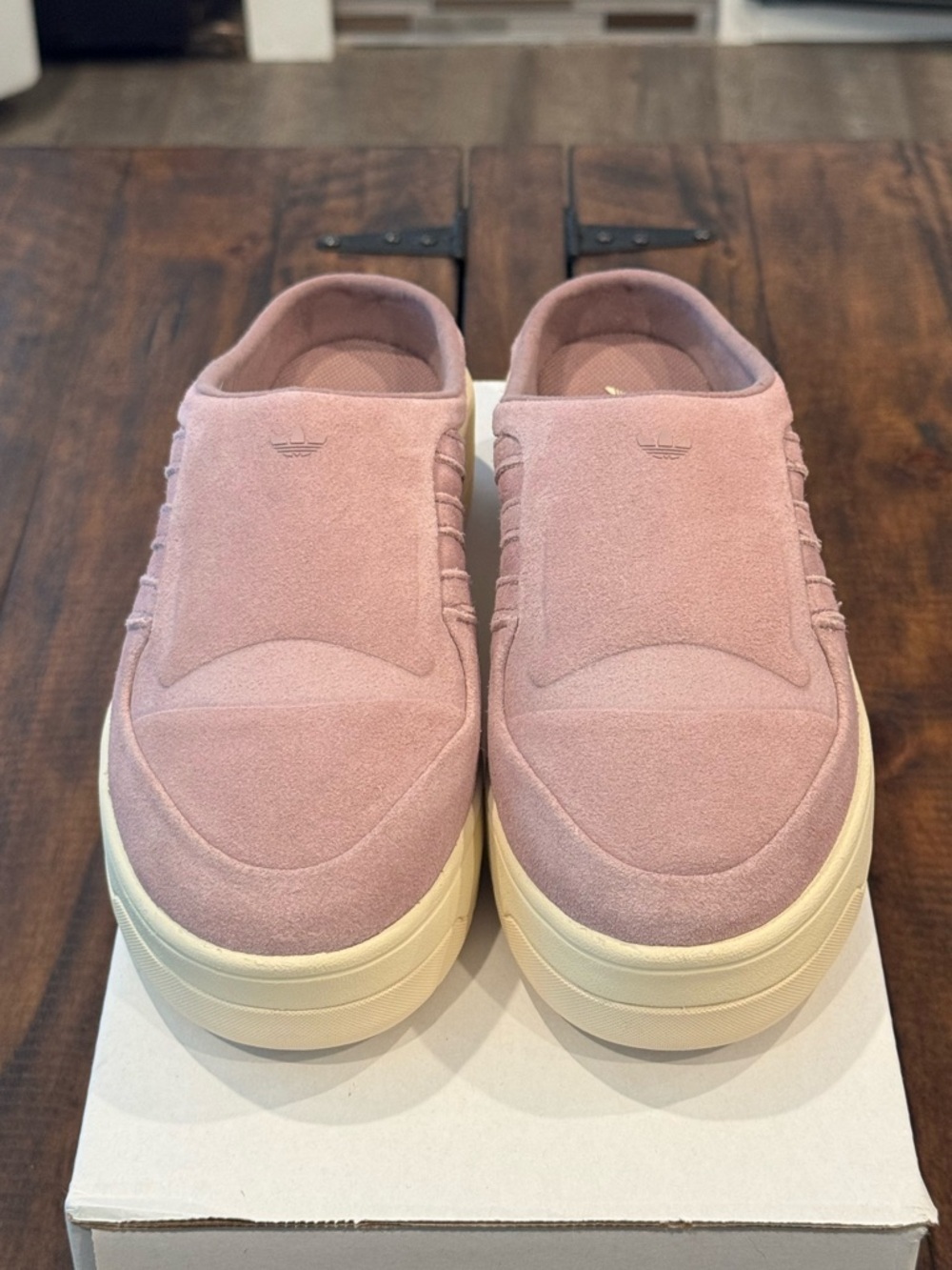 Adidas Rivalry Mule (NWOT) - Picture 2 of 8